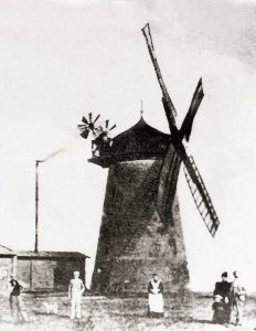 Bild 5: Ferchland, Turmwindmühle um 1914; Slg. H. Riedel, Zeitz 