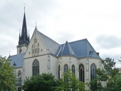 Halle, St. Elisabeth und Franziskus; Foto: M. Beitz