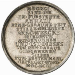 Abb. 12 Medaille anlässlich der Wiederaufnahme des Bergbaus. https://de.wikipedia.org/wiki/Fürstentum_Anhalt-Harzgerode, Zugriff 10.3.2023.